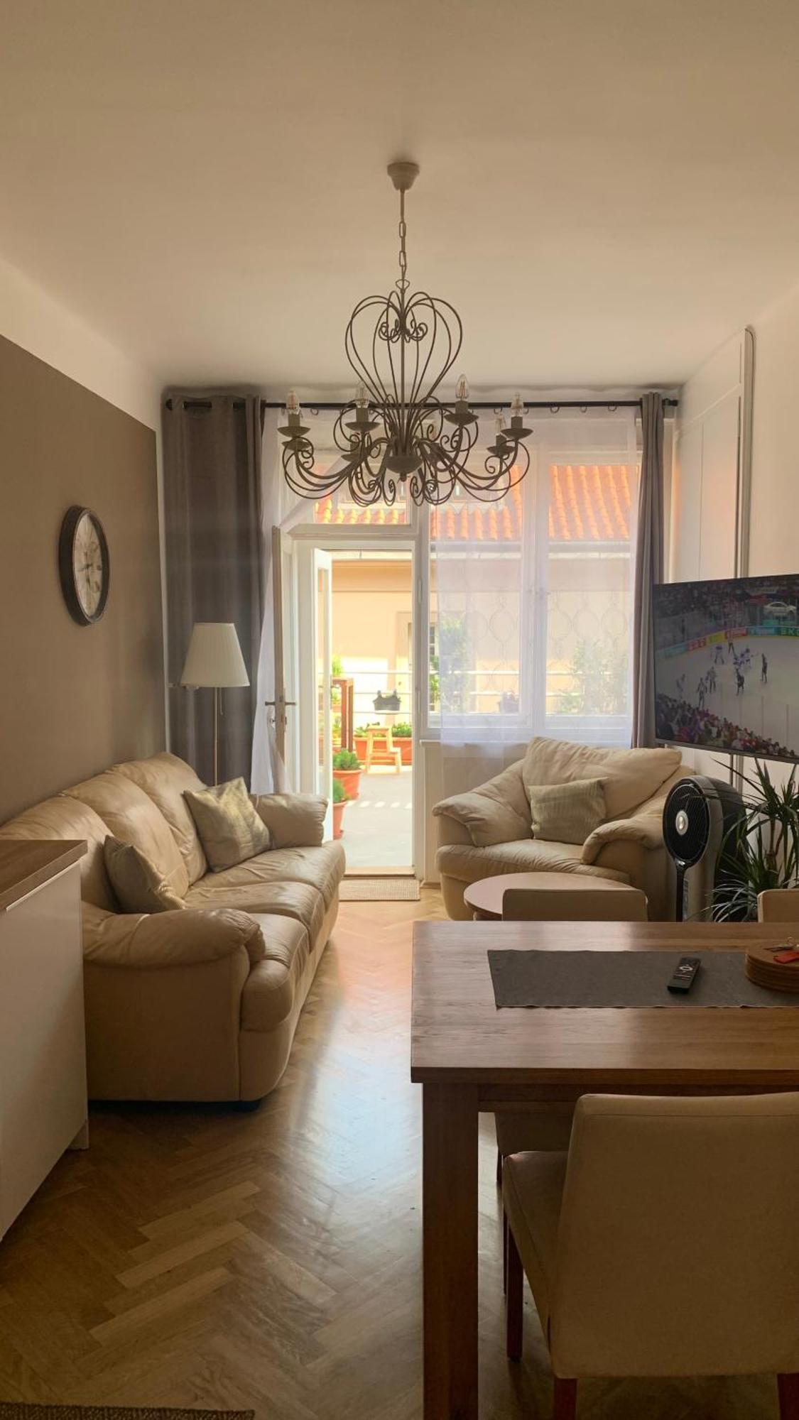 Appartement Anenska By Charles Bridge 3 *
